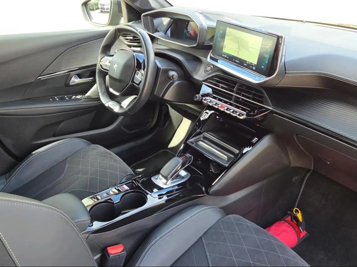 Peugeot e-208 GT Pack 136pk Alcantara | Pano | Carplay | Camera Noir - 2