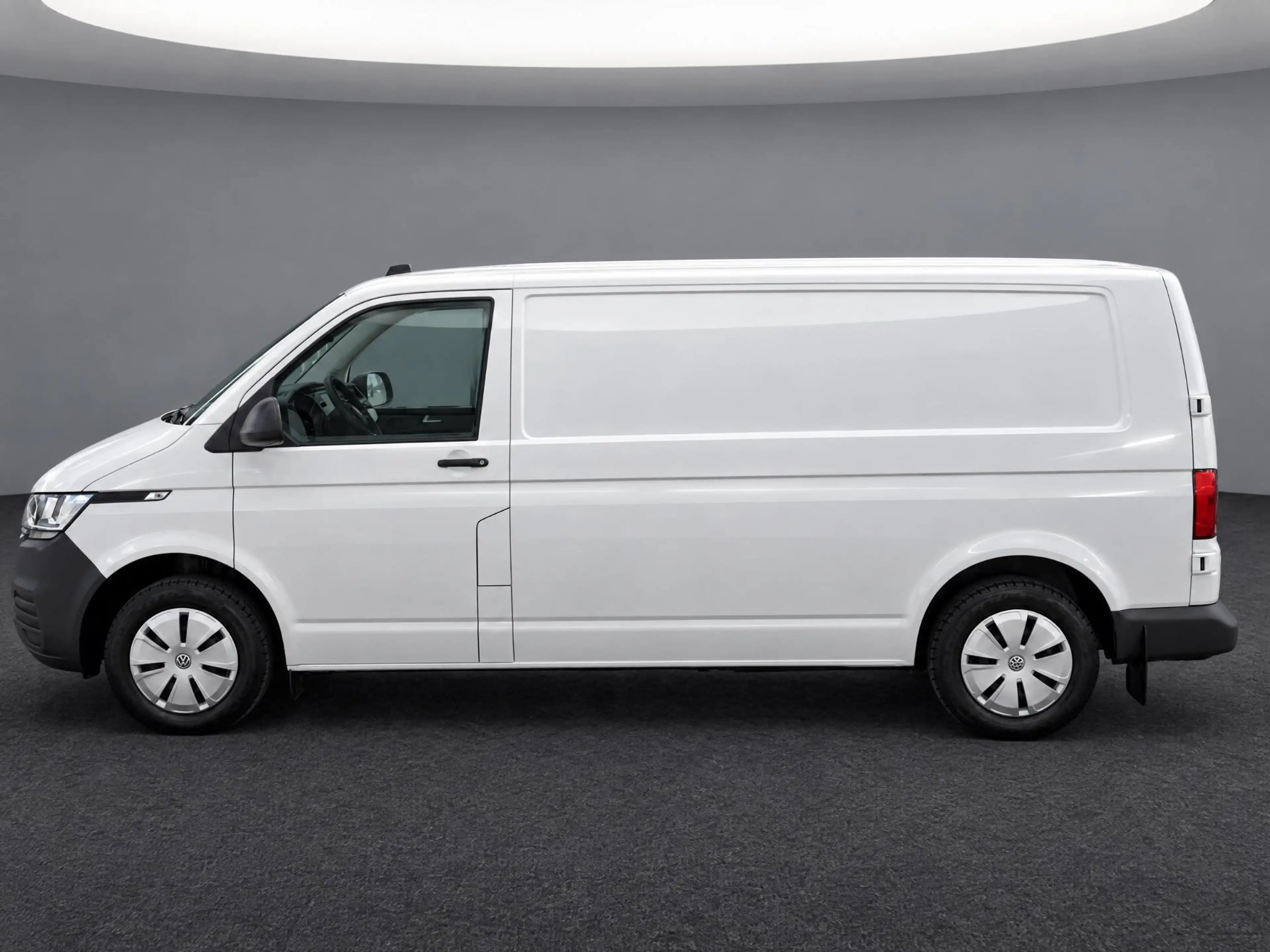 Volkswagen T6.1 Transporter 2.0TDi 150pk DSG L2 · Achteruitrijcamera · bijrijd — photo 4