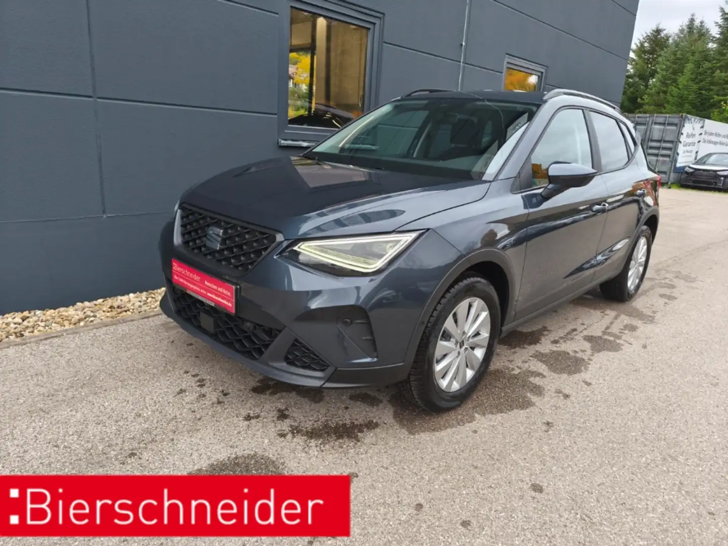 SEAT Arona 1.0 TSI DSG ROAD EDITION Ganzjahresreifen KAMERA Grau - 2