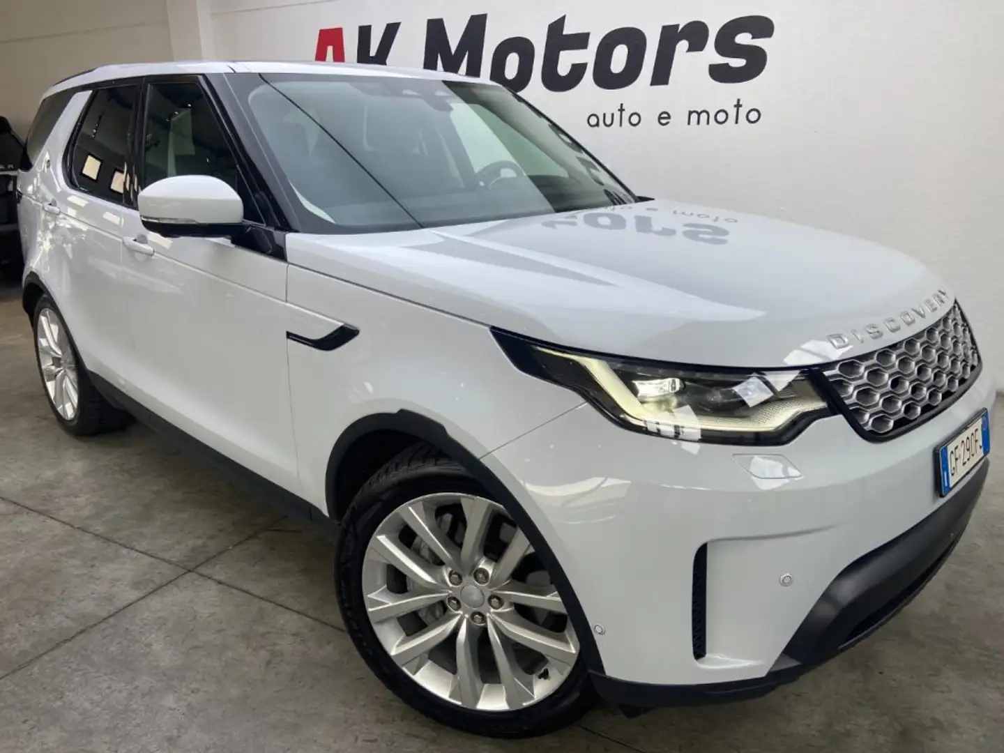 Land Rover Discovery 3.0D I6 249 CV AWD Auto SE Bianco - 1