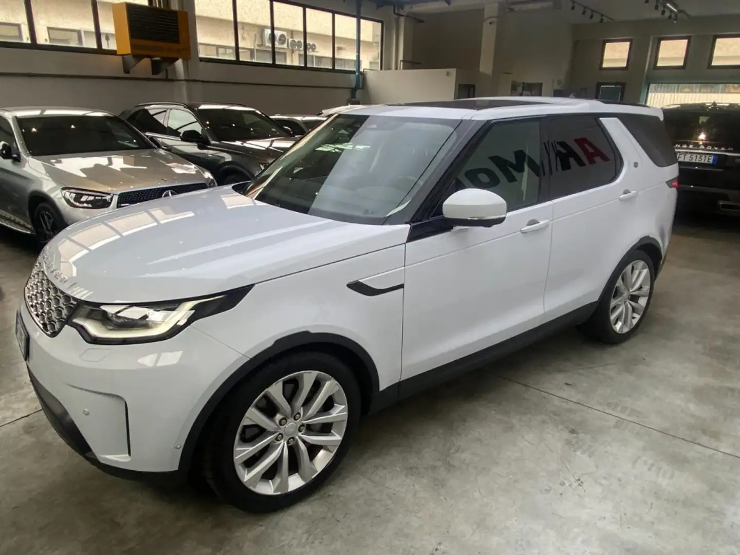 Land Rover Discovery 3.0D I6 249 CV AWD Auto SE Bianco - 2