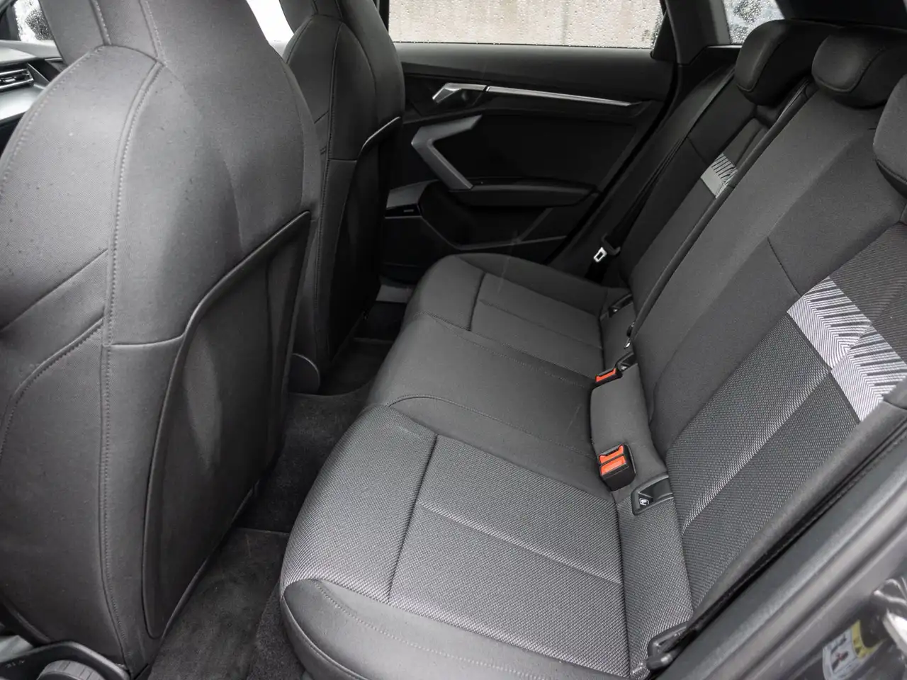 Audi A3 Sportback 30 TFSI S tronic advanced PANO 16