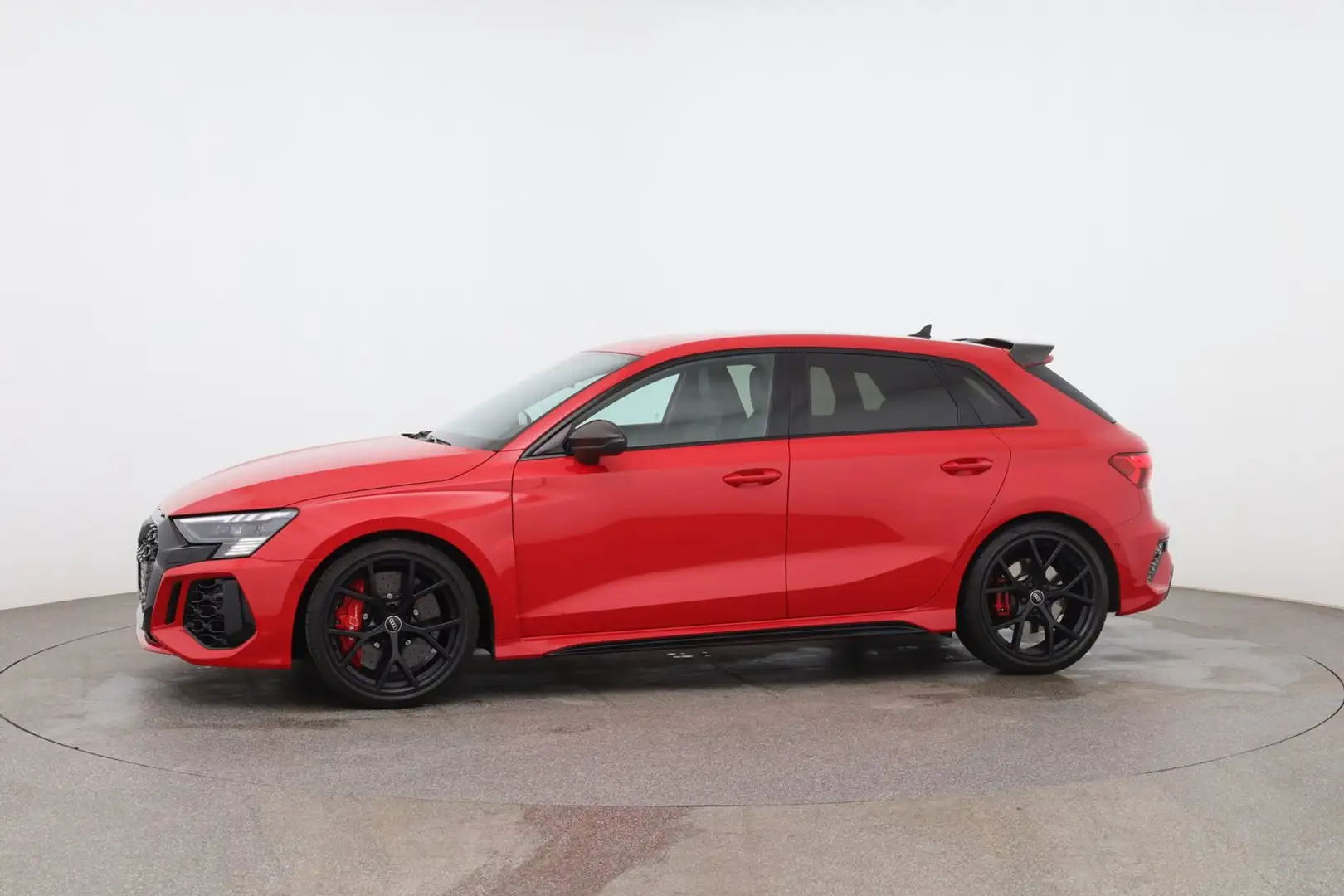 Audi RS3 Audi RS 3 Sportback Rot - 2