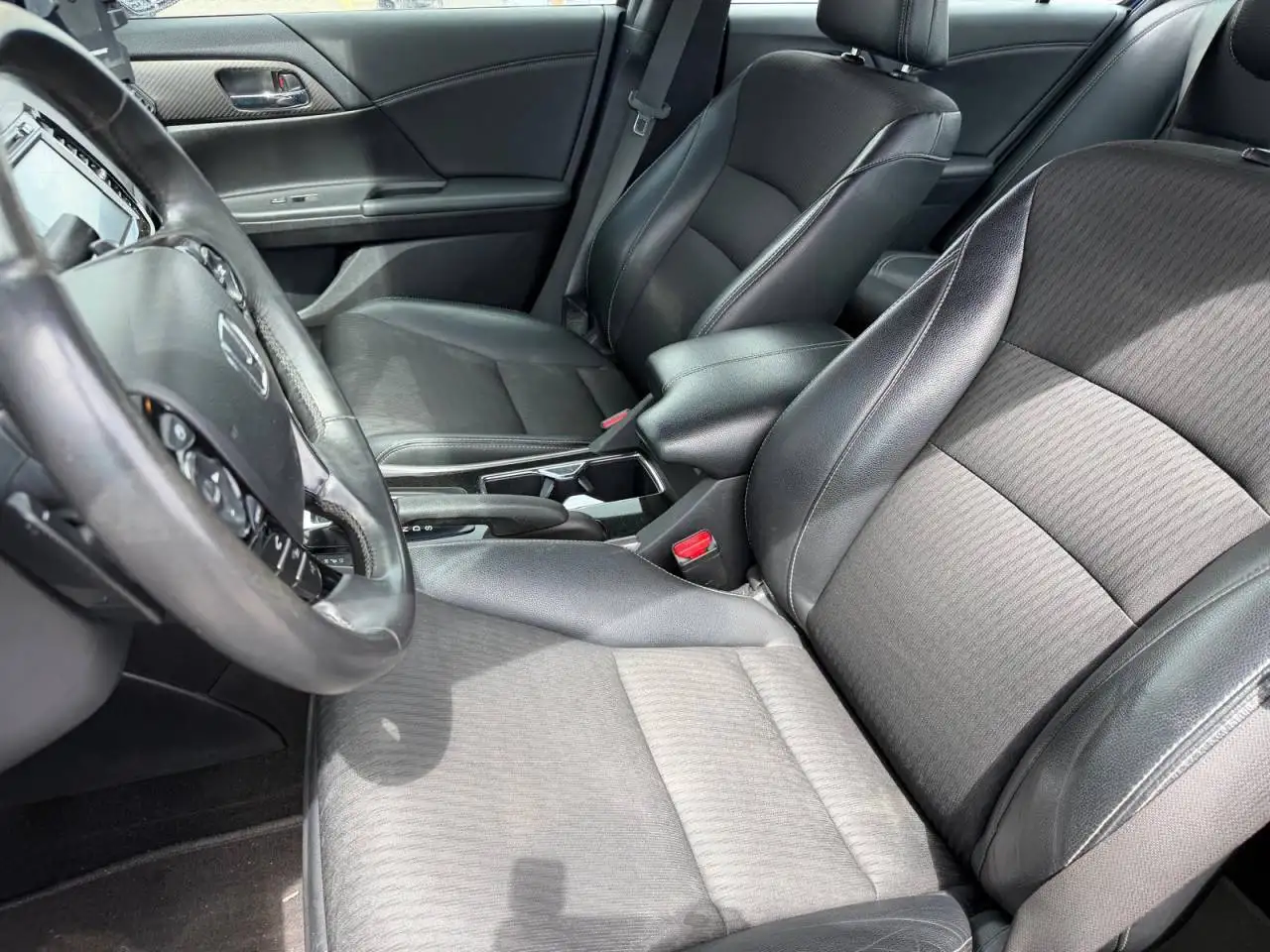 Honda Accord снимка Honda Accord