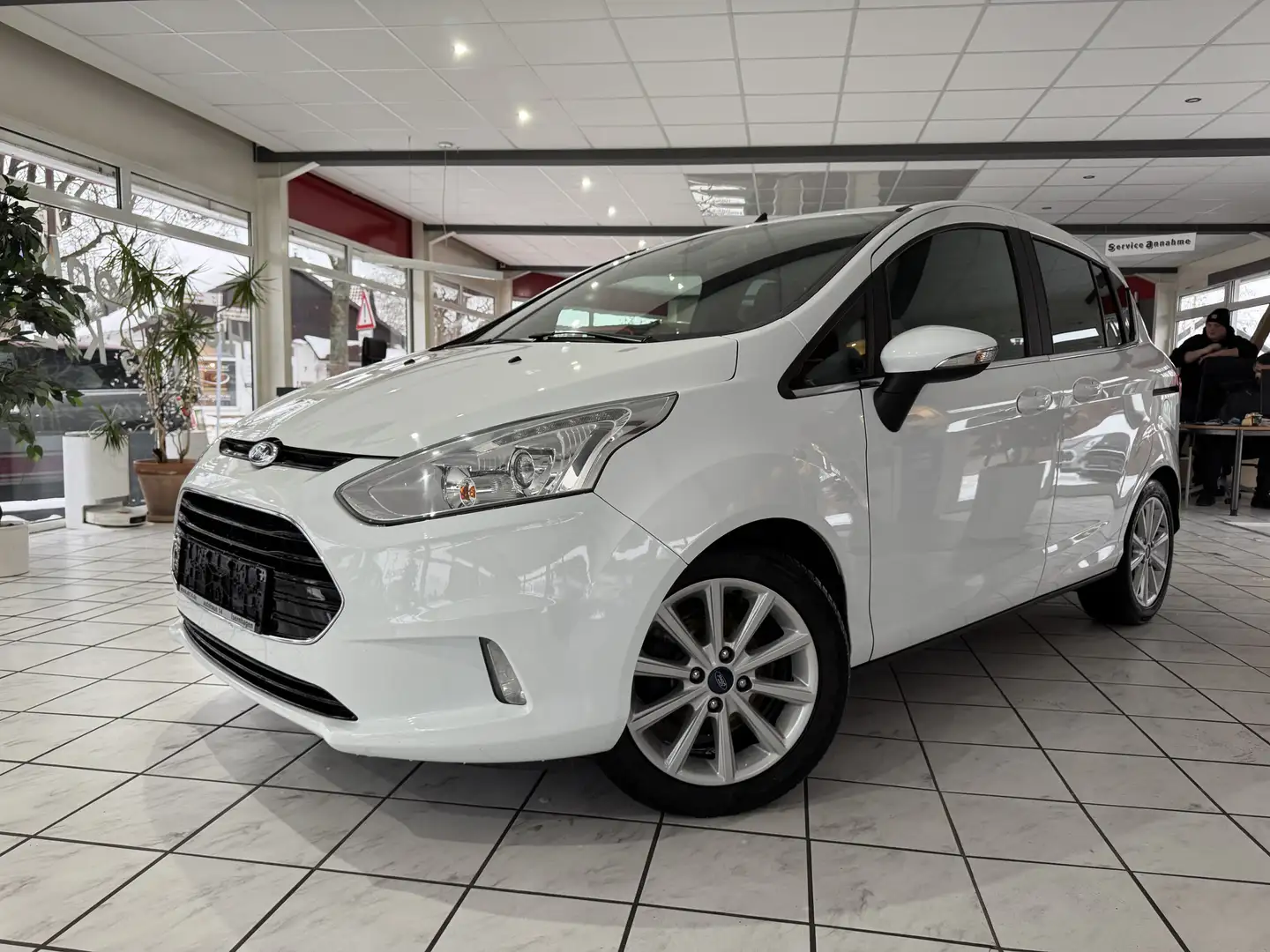 Ford B-Max Titanium Pano Allwetter LED - 1