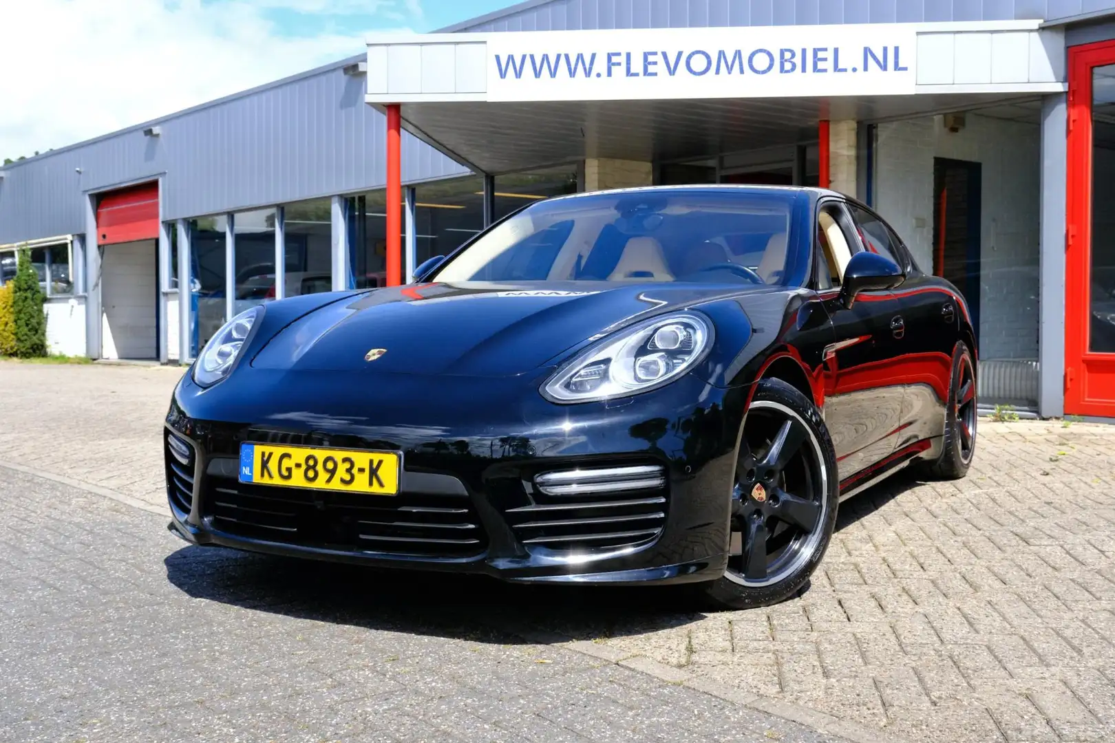 Porsche Panamera 4.8 GTS AWD 430pk Aut. Sport Chrono|Pano|Xenon|Led Černá - 1