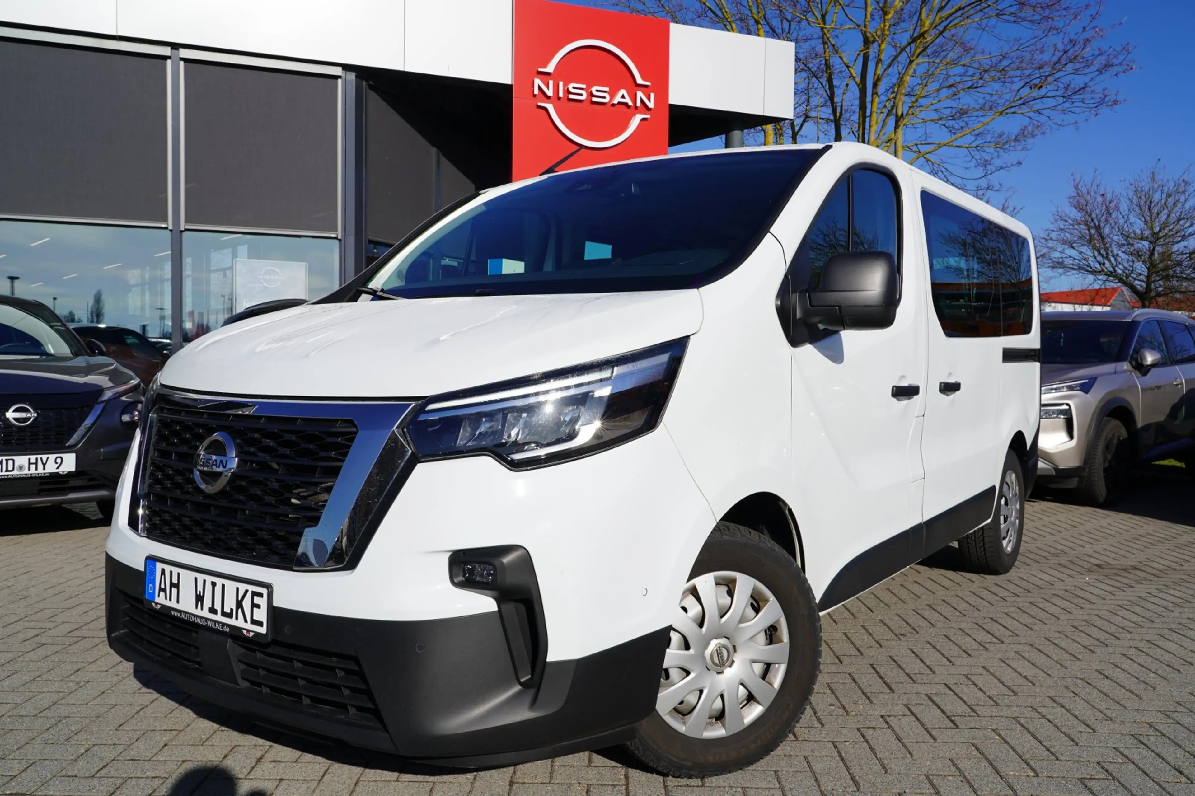 Nissan Primastar 2,8t dCi 150 L1H1 N-Connecta/8-SITZE/LED/CARPLAY/K