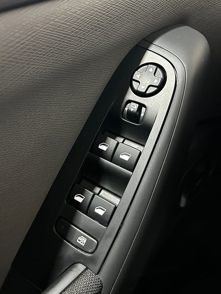 Citroen C4 SpaceTourer C4 Spacetourer Grand PureTech 130 S&S 6-Gang Fe... — photo 15