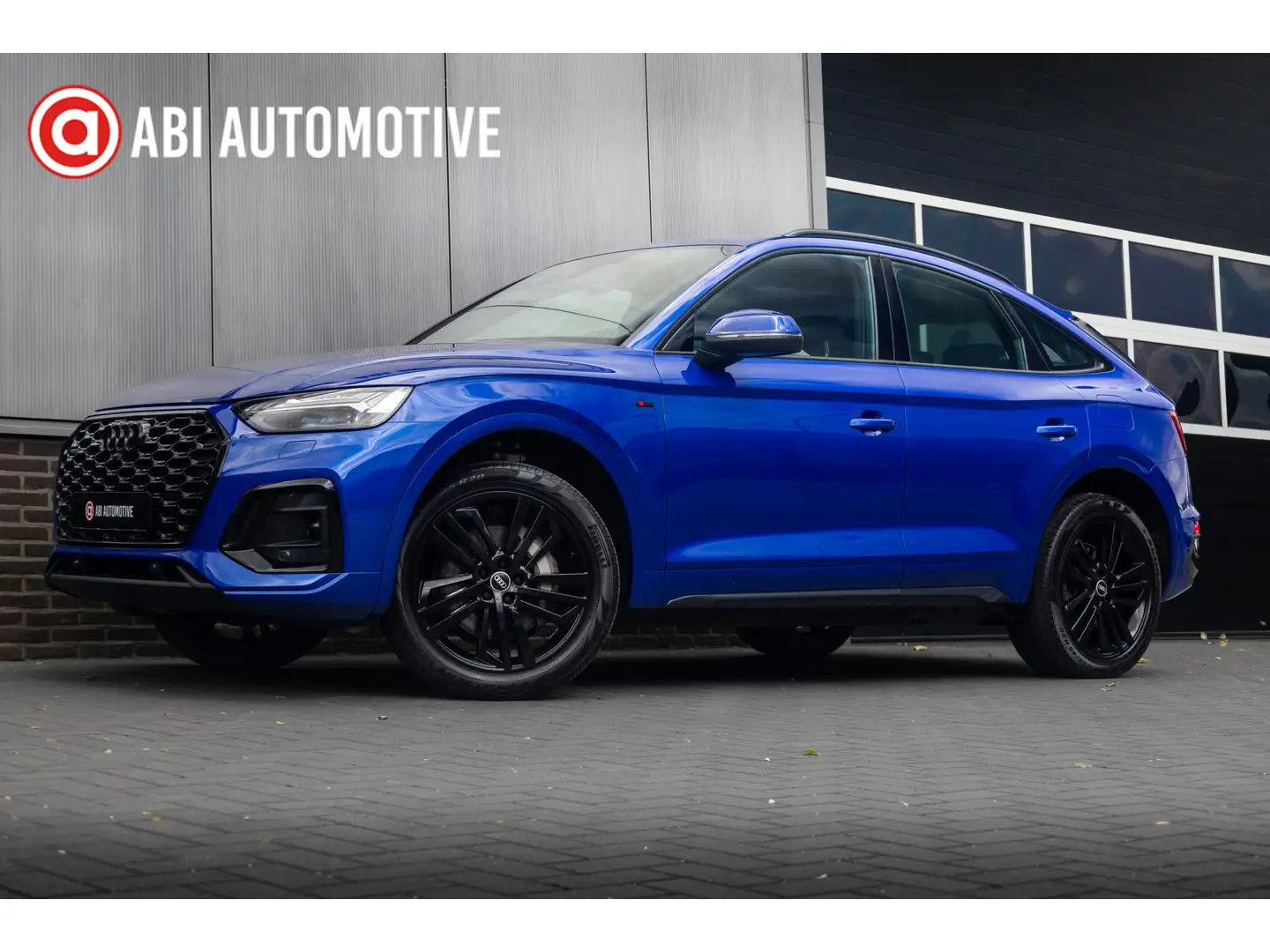 Audi Q5 Sportback 55 TFSI e 367 pk S-Line / BTW-Auto/ Pano Blauw - 1