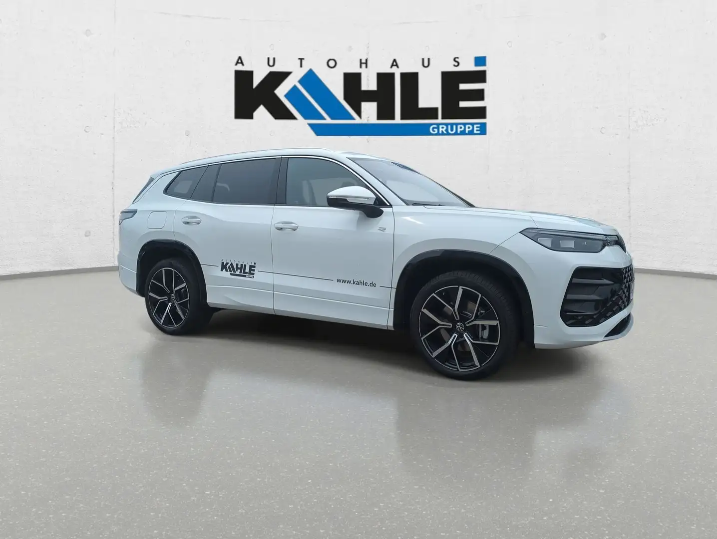 Volkswagen Tayron 2.0 TDI 4Motion DSG R-Line Navi AHK Pano Weiß - 2