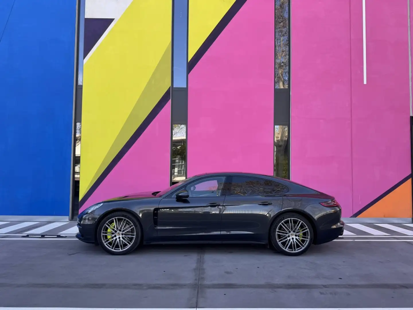 Porsche Panamera 4 e-Hybrid Zwart - 2