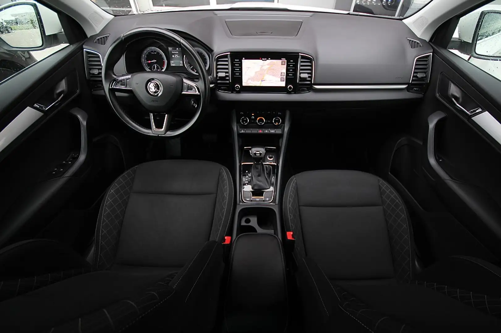 Skoda Karoq 2,0 TDI SCR 4x4 Ambition DSG Aut. |Navi |Fronta... Wit - 2