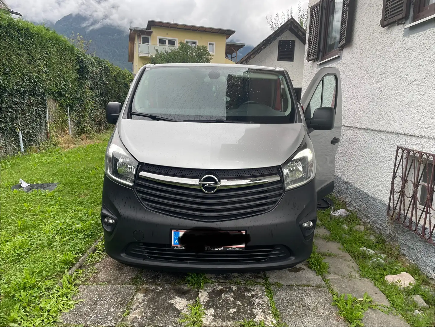 Opel Vivaro Combi L2H1 1,6 BiTurbo CDTI ecoflex 2,9t Start/Stop Grau - 1