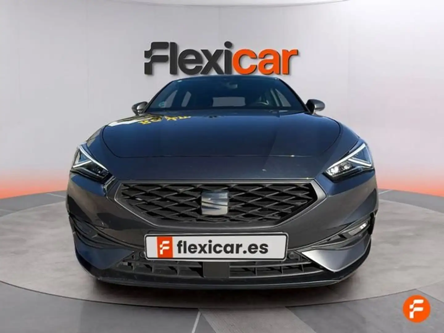 SEAT Leon 1.0 TSI S&S FR 25º Aniversario 110 Gris - 2