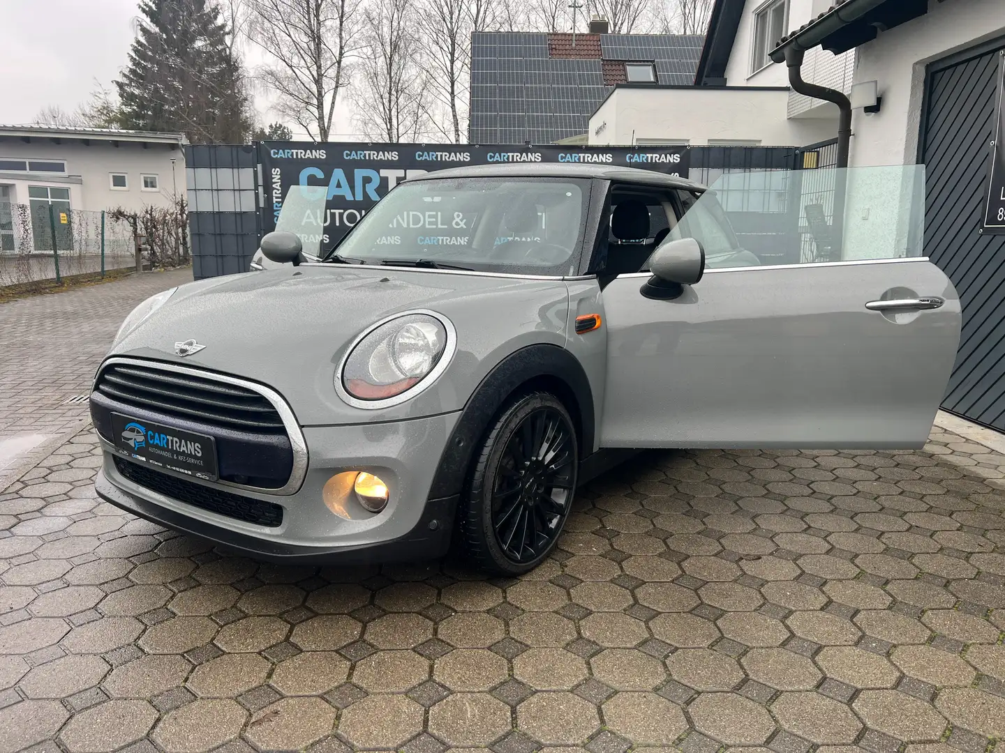 MINI Cooper Cooper + NAVI + 0% FINANZIERUNG Grau - 1