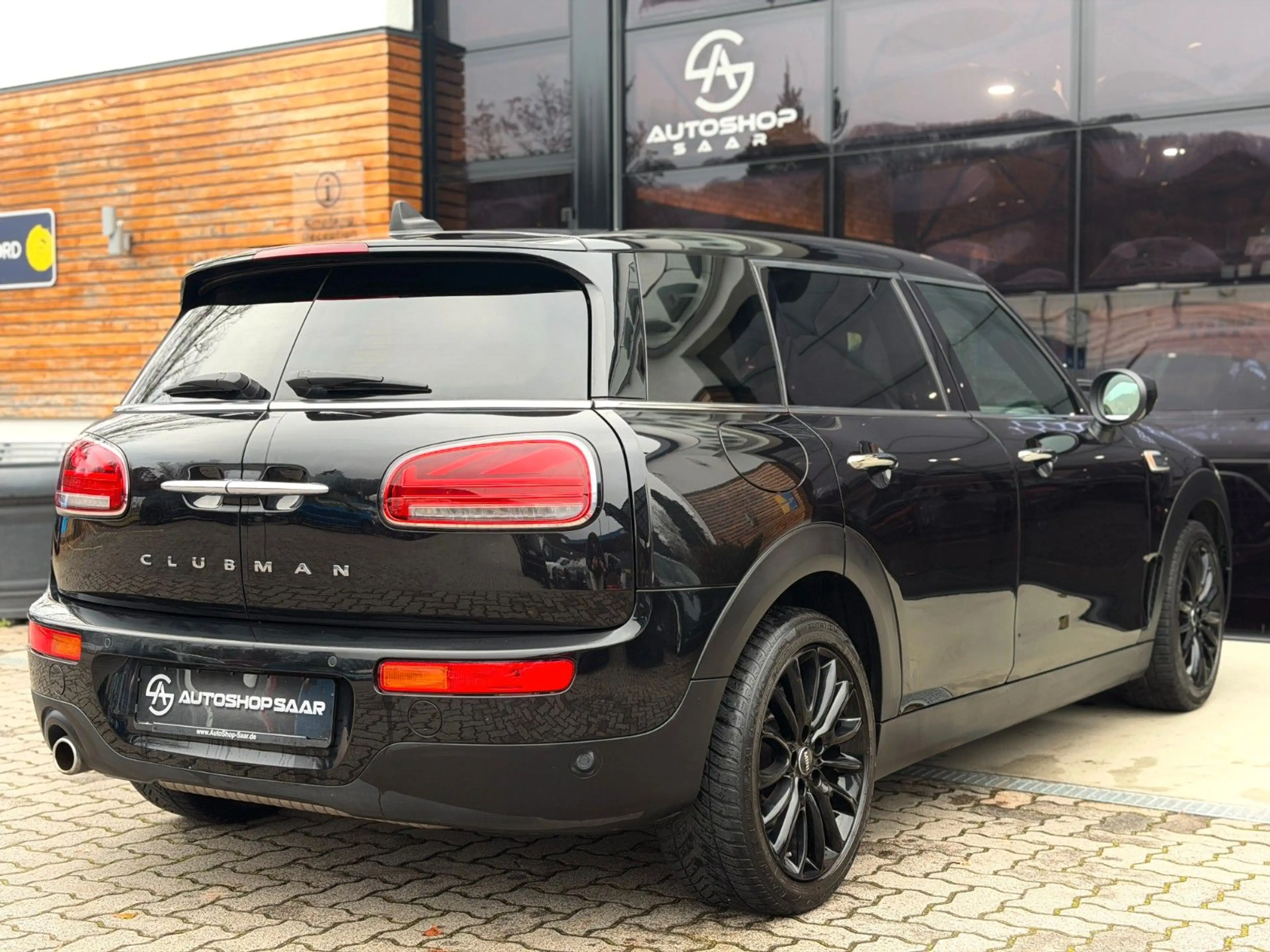 MINI Cooper Clubman AUTOMATIK LEDER NAVI ALLWETTER — photo 6