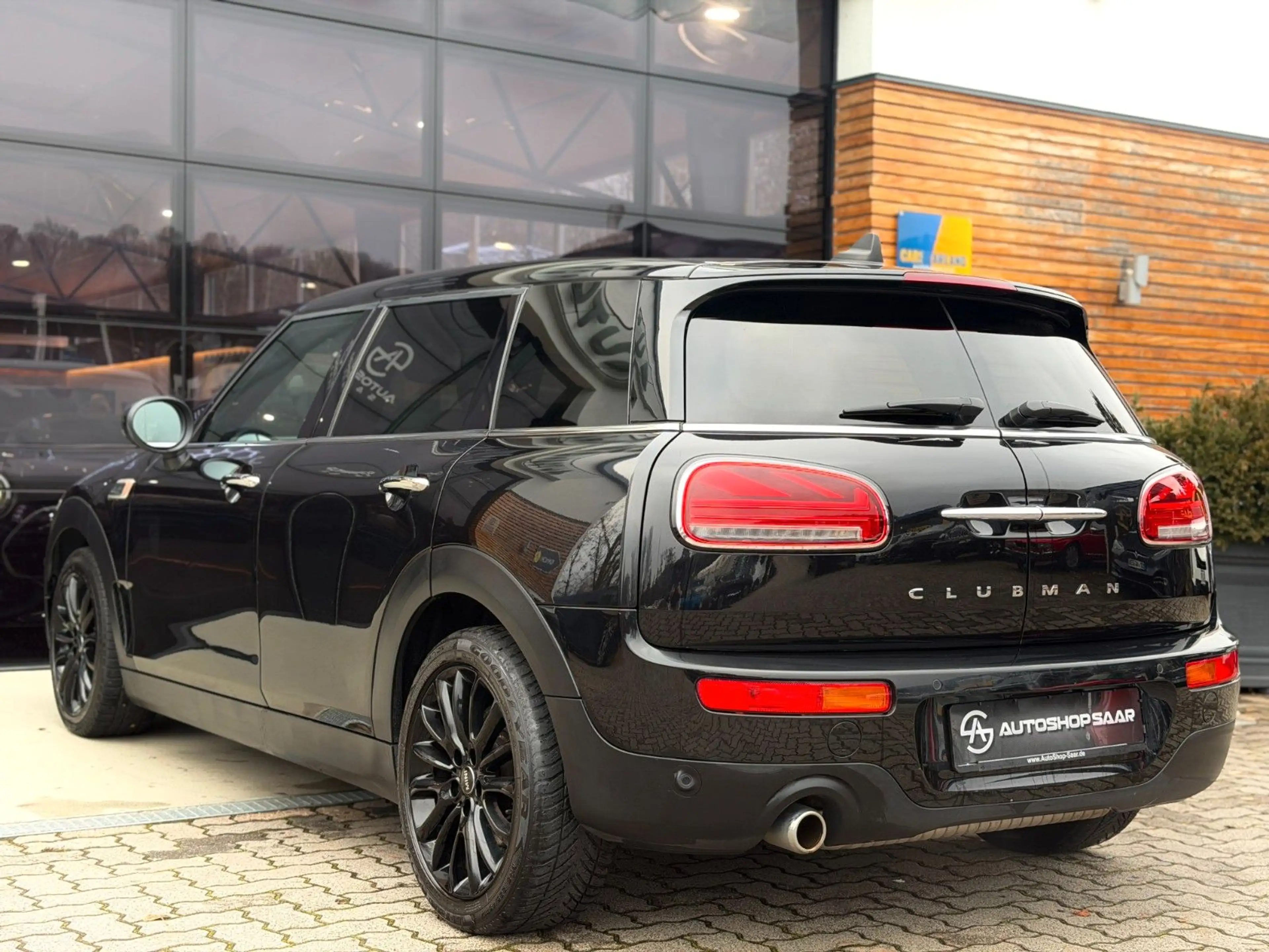 MINI Cooper Clubman AUTOMATIK LEDER NAVI ALLWETTER — photo 7