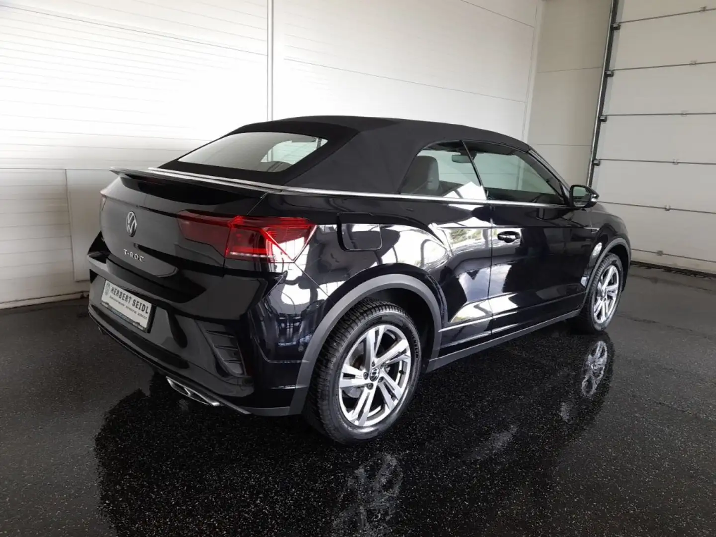 Volkswagen T-Roc Cabriolet R-LINE 1,5 TSI *MATRIX-LED / VIRTUELL / NAVI / KAMERA / ACC / KEYLESS / ALARMANLAGE / APP CONNECT* Schwarz - 2