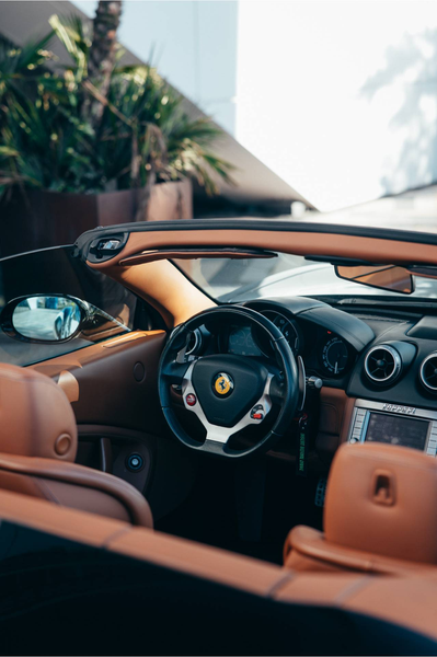 Ferrari California 4.3 V8 — photo 21