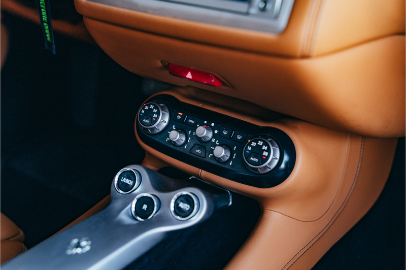 Ferrari California 4.3 V8 — photo 33