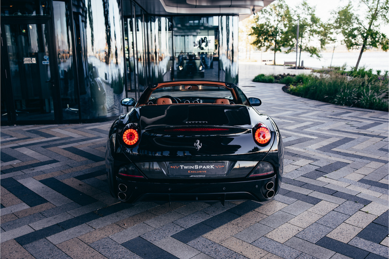 Ferrari California 4.3 V8 — photo 10