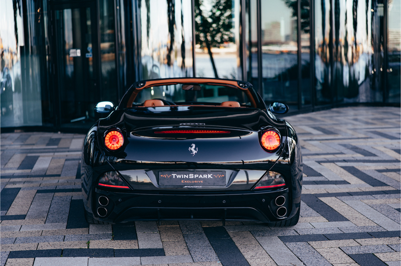 Ferrari California 4.3 V8 — photo 13