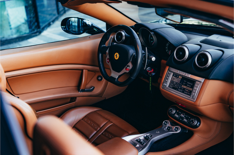 Ferrari California 4.3 V8 — photo 30