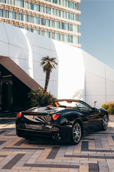 Ferrari California 4.3 V8 — photo 19