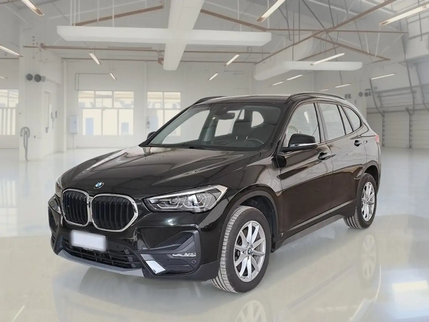 BMW X1 sDrive 18d Business Advantage autom. - 1