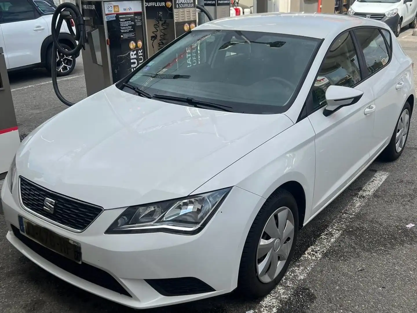 SEAT Leon Leon 1.2 TSI 105 Start/Stop Style Blanc - 1