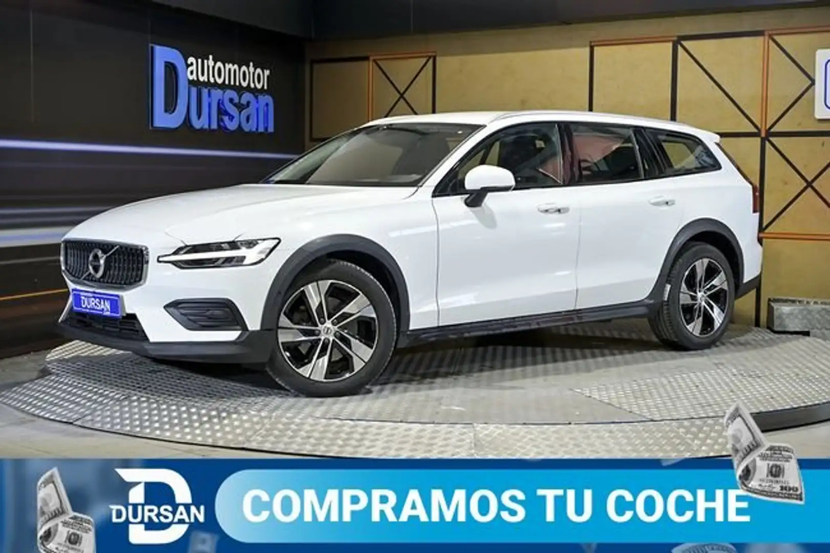 Volvo V60 2.0 B4 D AWD Cross Country Pro AUTO Blanco - 1