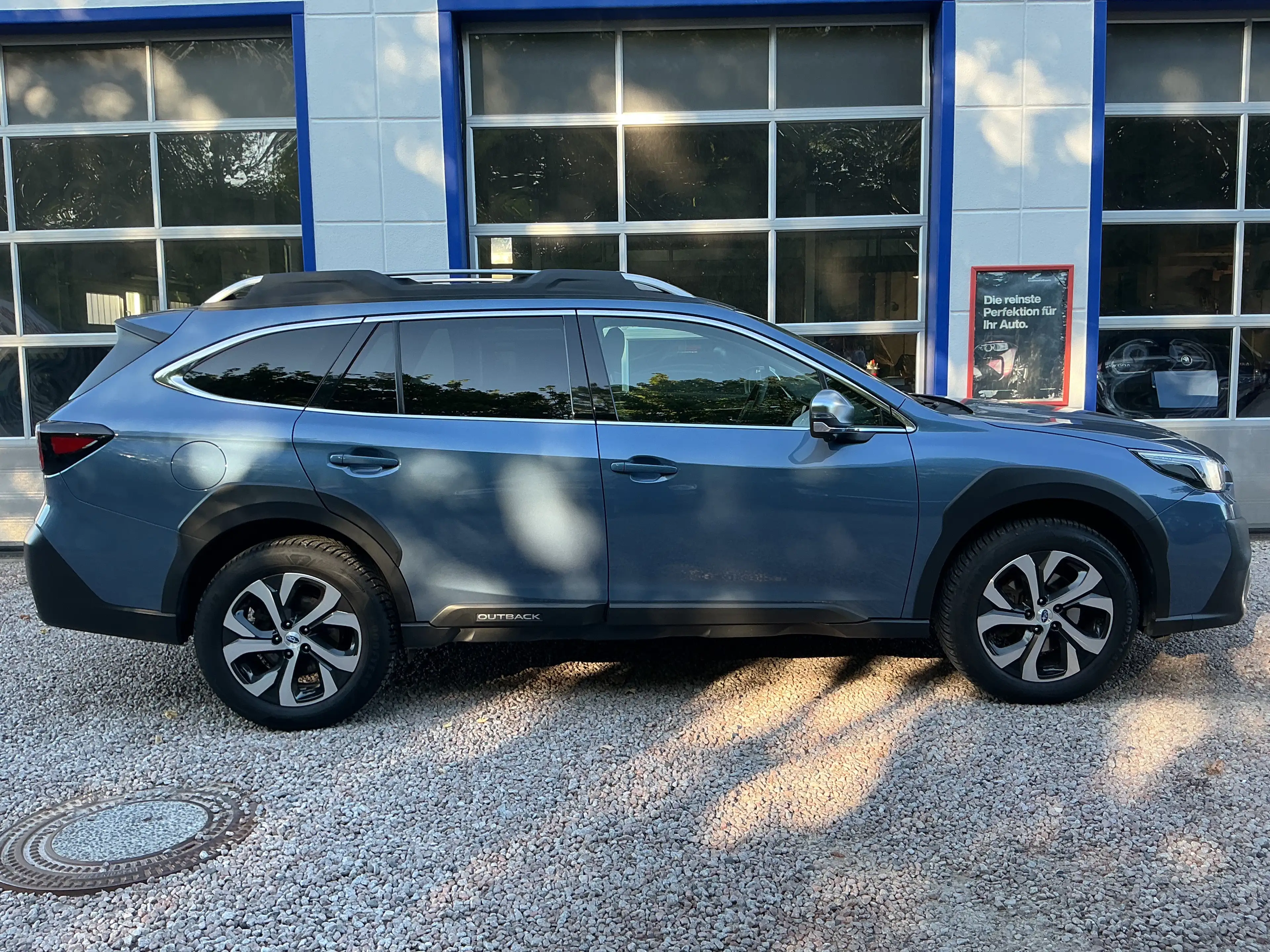 Subaru OUTBACK Platinum  **Allrad**AHK**Allwetter** — photo 2