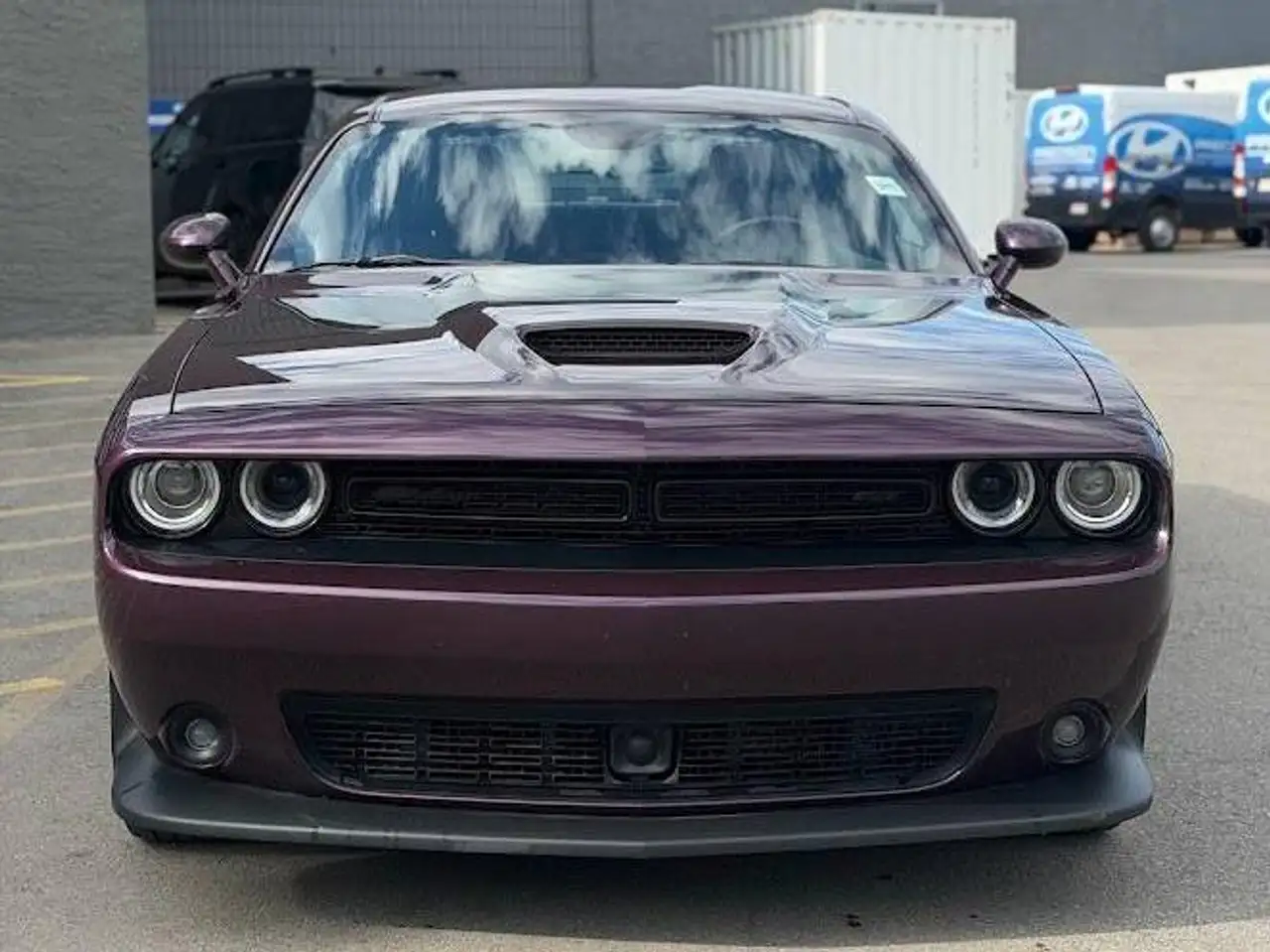 Dodge Challenger снимка Dodge Challenger