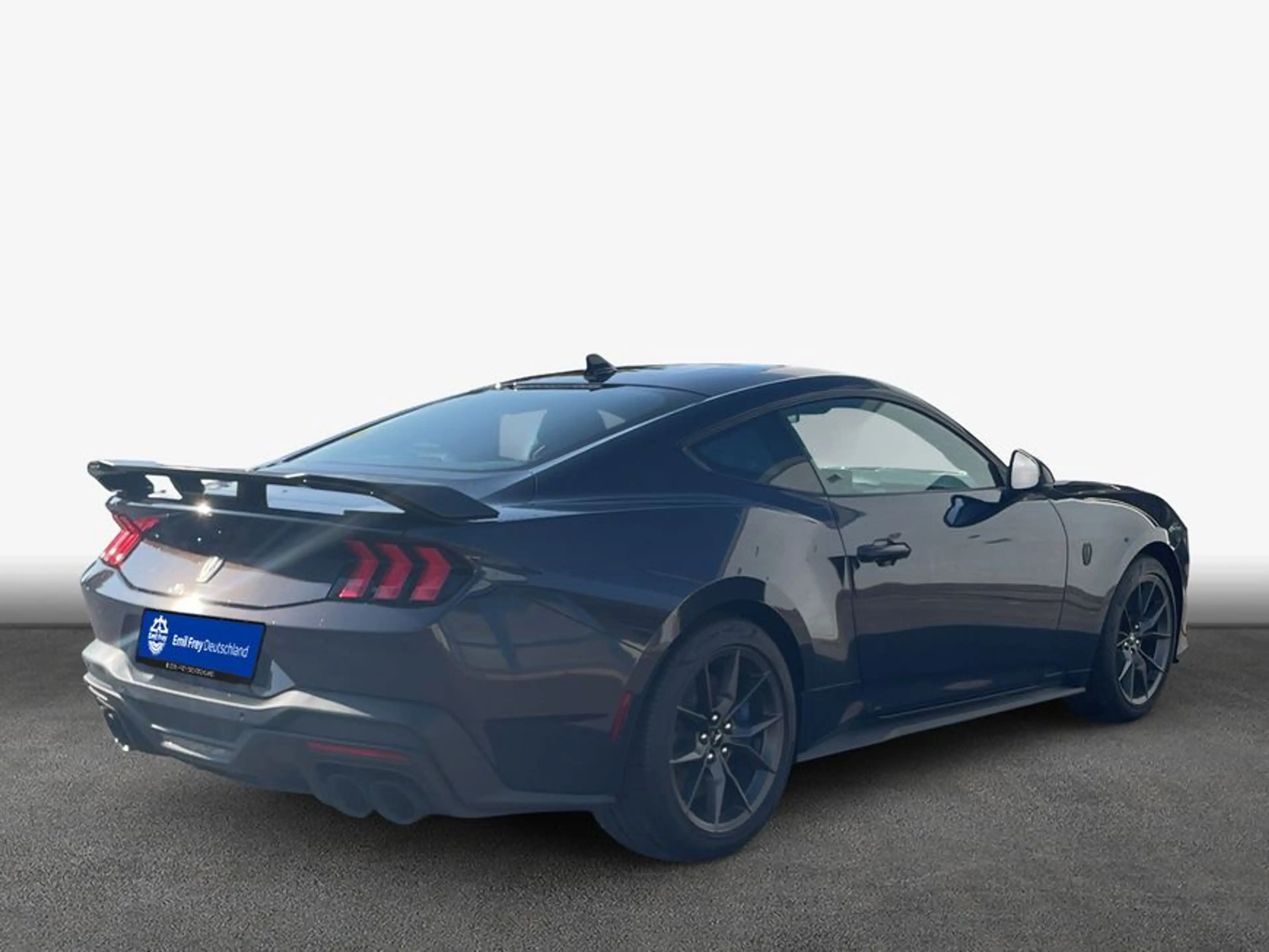 Ford Mustang Fastback 5.0 Ti-VCT V8 Dark Horse 334 kW, — photo 4