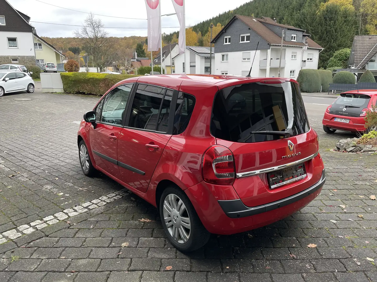 Renault Grand Modus TCe 100 Luxe Rosso - 2