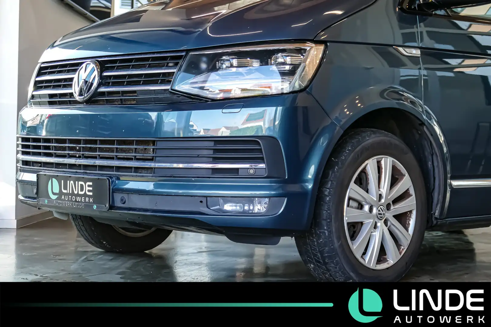 Volkswagen T6 Multivan Highline |RFK|TEMPO|7-SITZE|STHZ|DAB Grün - 2