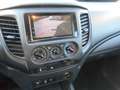 Mitsubishi L200 d.cab 2.3d Invite Connect 4wd 150cv Blanc - thumbnail 10