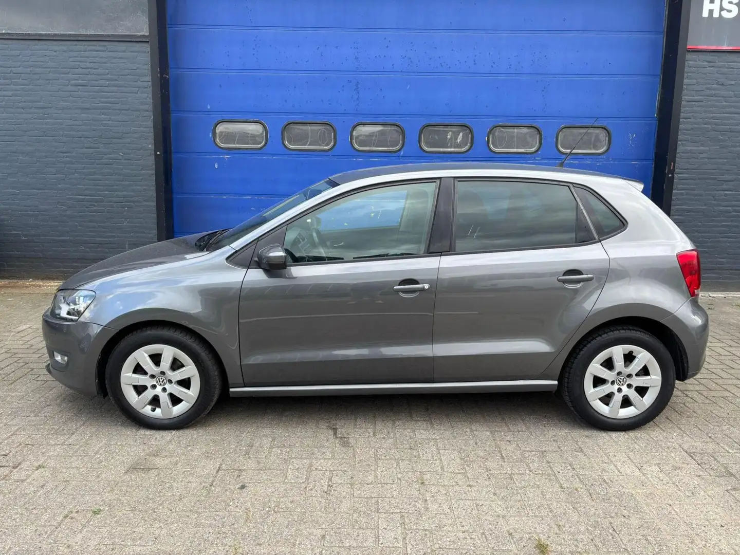Volkswagen Polo 1.6 TDI BlueMotion Comfortline 2012 /cruise/ Grijs - 2