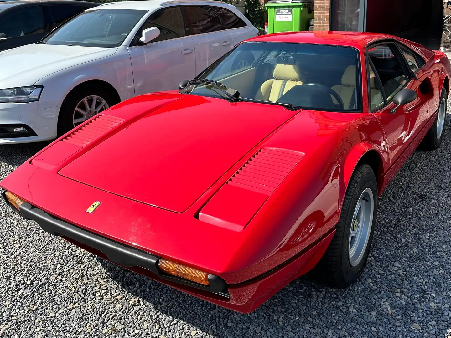 Ferrari 308 gtb carburateur Rood - 1