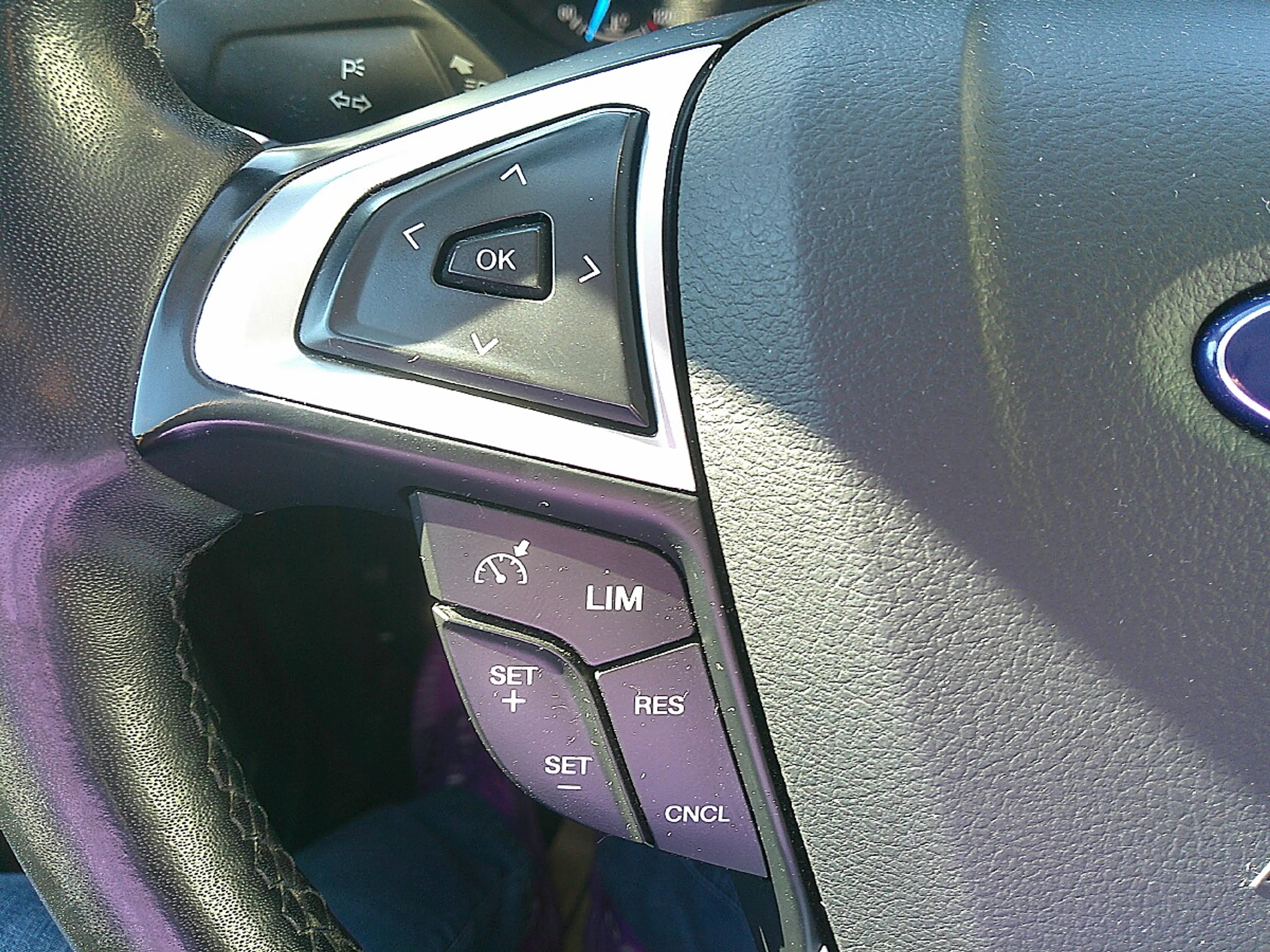 Ford Galaxy 2,0 TDCi Trend Start/Stop 7 Sitze — photo 10