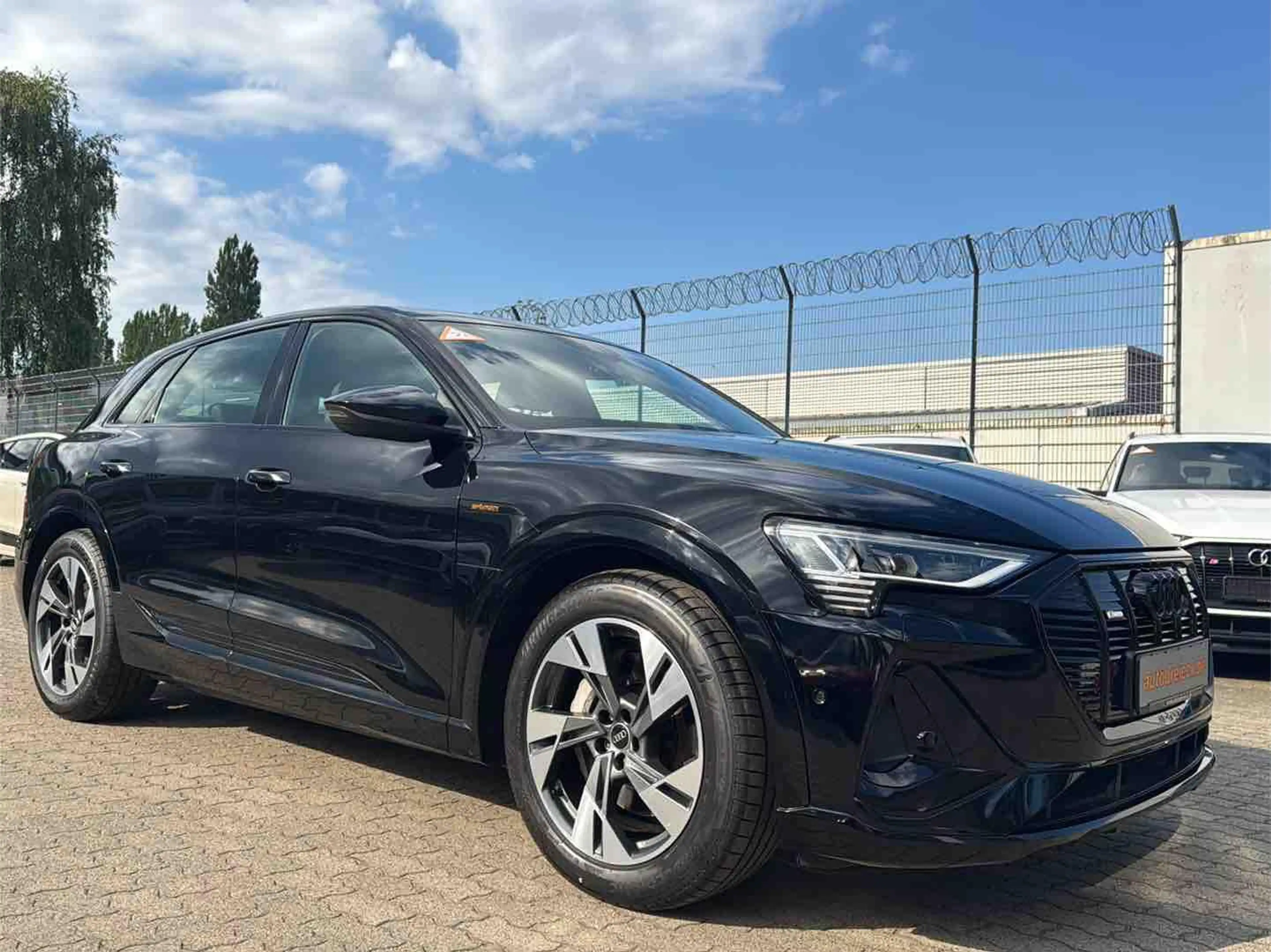 Audi e-tron 55 2x S line ALL BLACK ACC MATRIX e-SITZE — photo 5