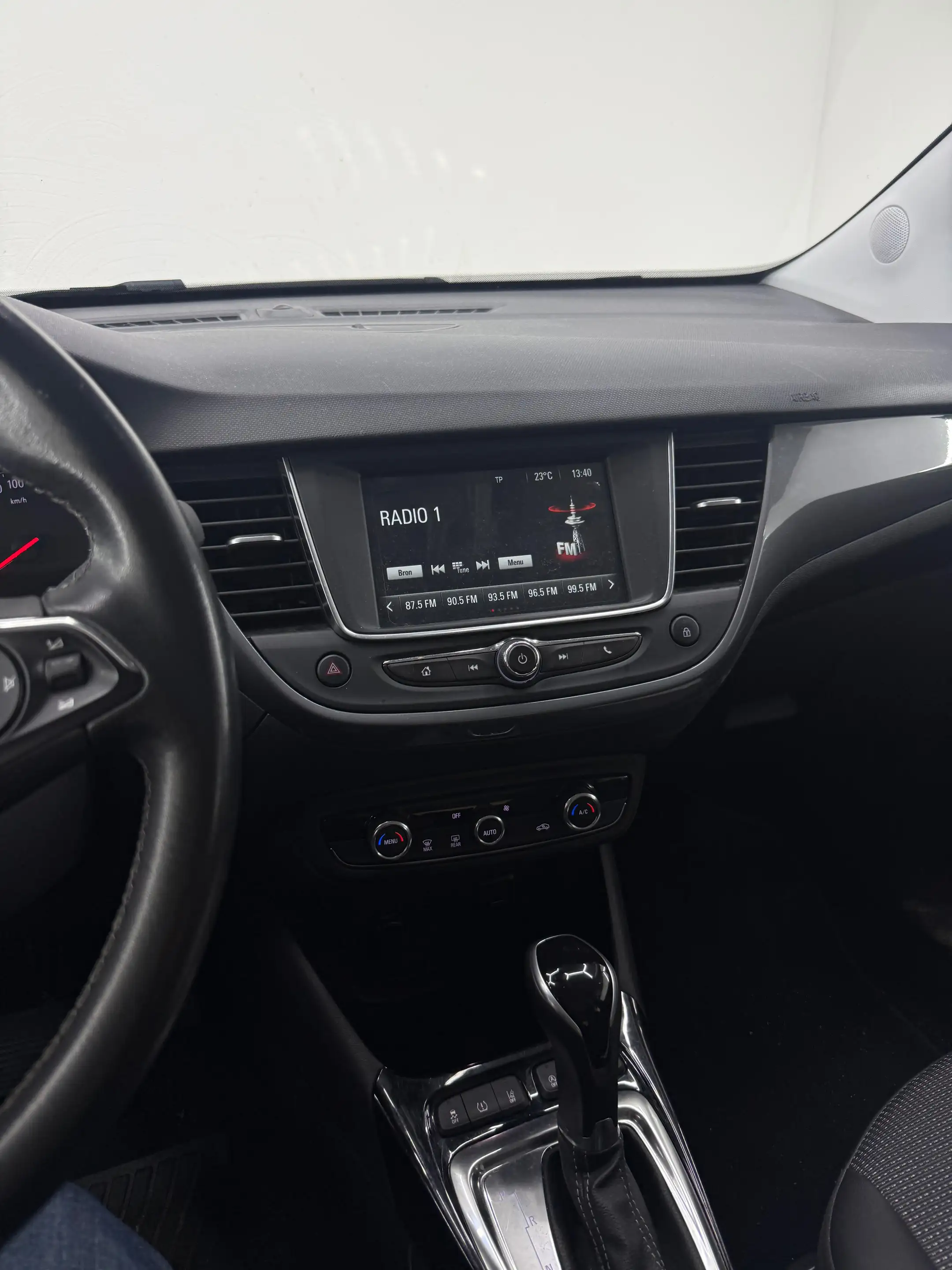 Opel Crossland Crossland 1.2 Turbo Ultimate S/S — photo 10