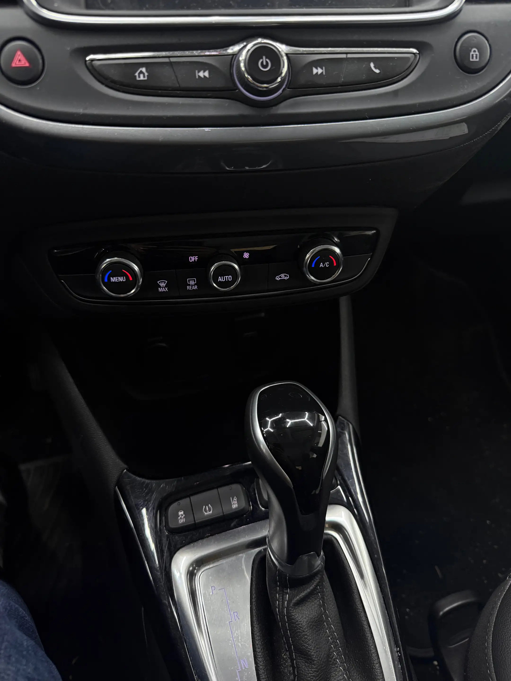 Opel Crossland Crossland 1.2 Turbo Ultimate S/S — photo 12