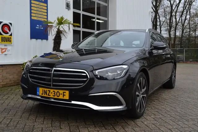 Mercedes-Benz T-Class E300e Exclusive BTW auto