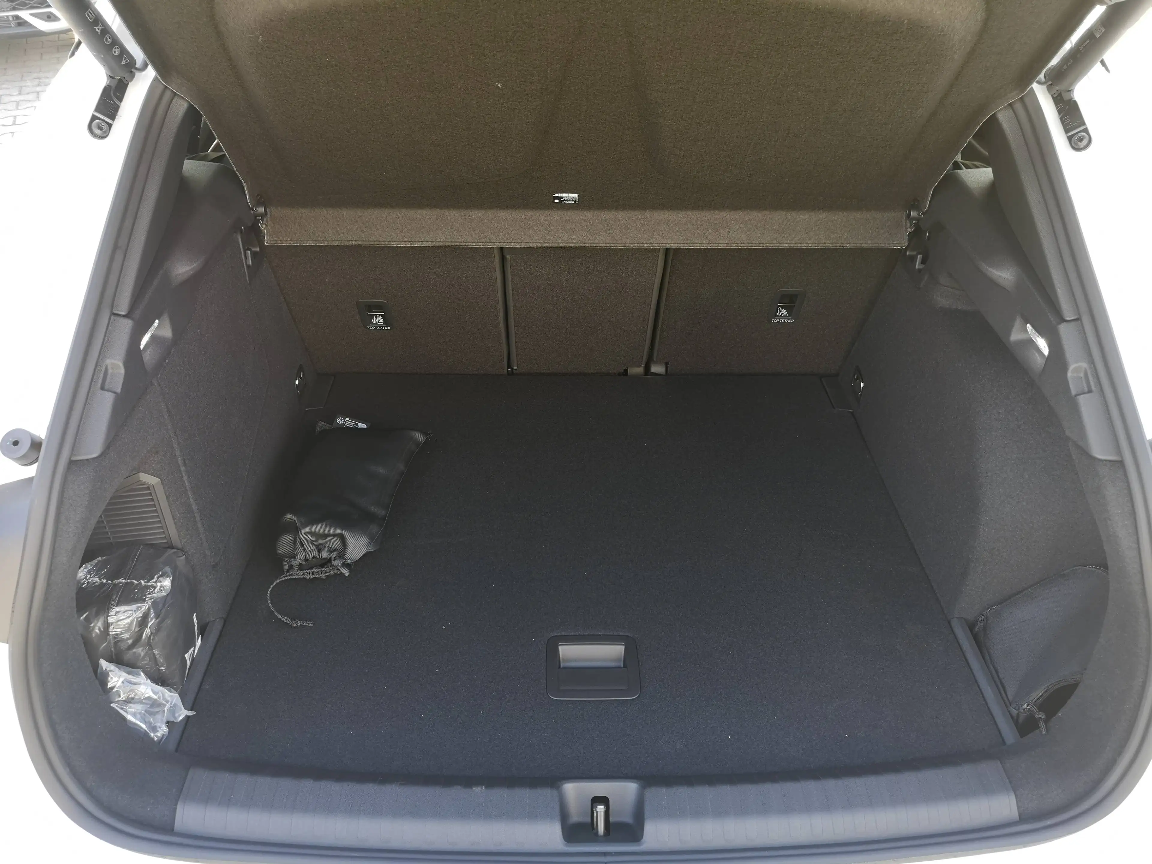 CUPRA Terramar 2.0 TSI 150 kW 4Drive Navi AHK AAC ACC 360° Kamera PDC v+h — photo 5