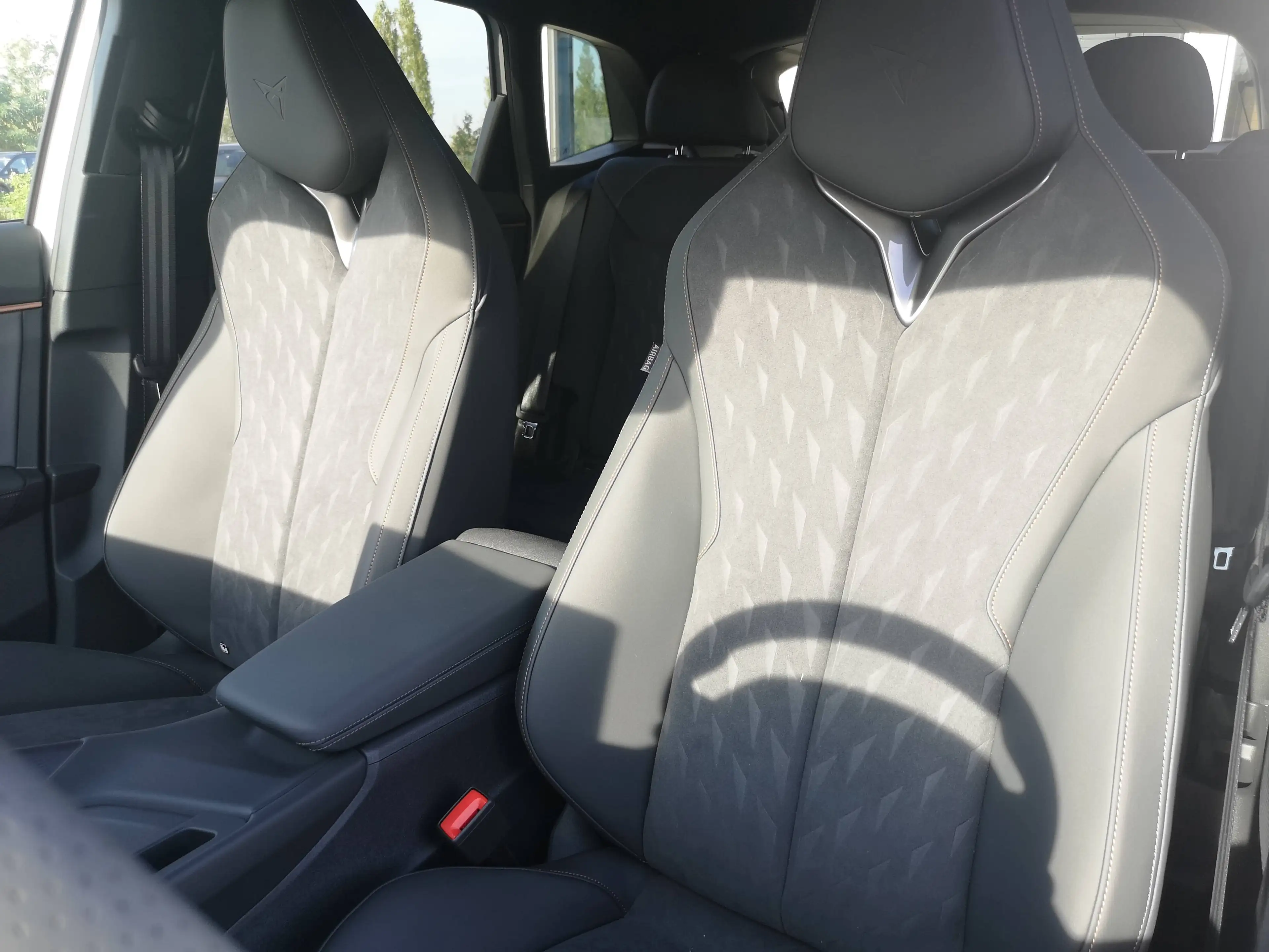 CUPRA Terramar 2.0 TSI 150 kW 4Drive Navi AHK AAC ACC 360° Kamera PDC v+h — photo 9