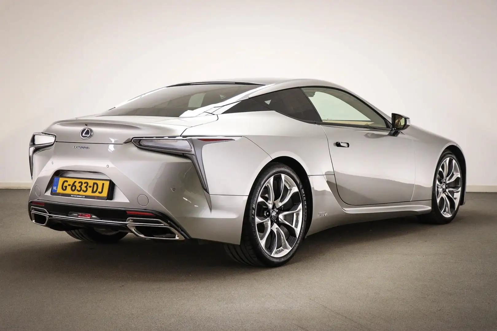 Lexus LC 500h | TOURING PACK | HEAD UP | STUURVERWARMING | CARBO Gris - 2