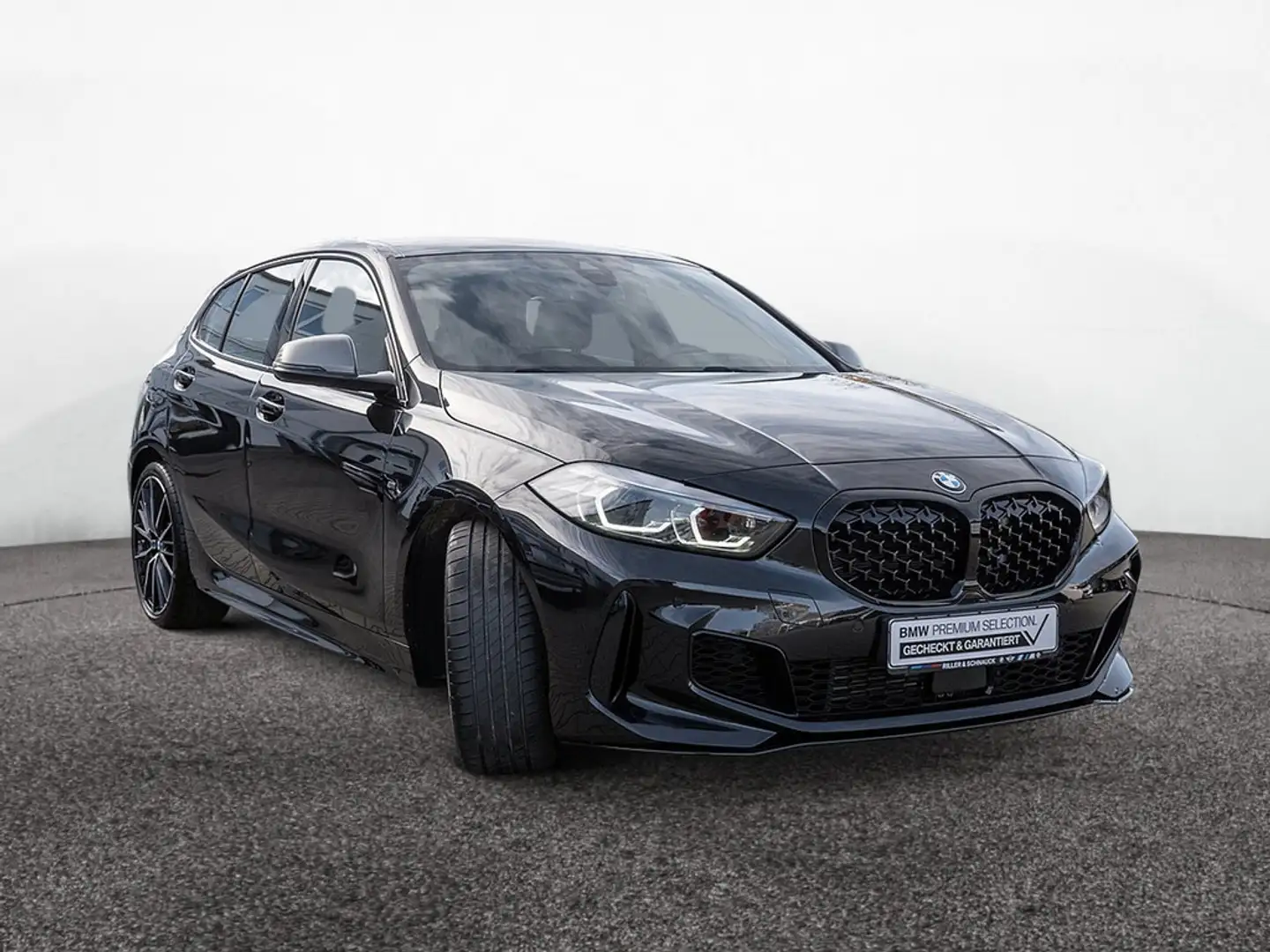 BMW 135 Mi xDrive KURVENLICHT PDC SHZ NAVI HUD LED Schwarz - 2