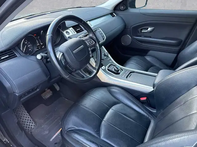 Land Rover Range Rover Evoque view 10