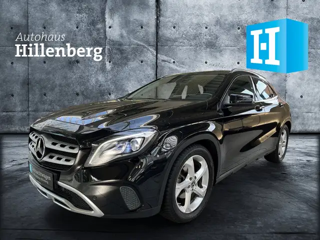Mercedes-Benz GLA 200 Urban; Panorama; Autom.; Klima; PTS